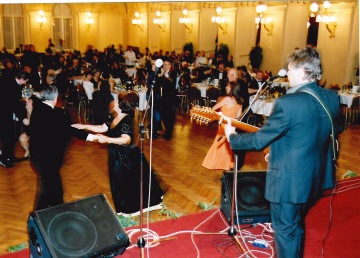 ČNOPK slaví 5 let a pořádá první Letní slavnost v paláči Žofín za účasti 400 hostů.