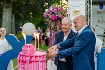 Jubilejní Letní slavnosti ČNOPK se 29.06.2023 v Královské zahradě Pražského hradu zúčastnilo 1200 hostů