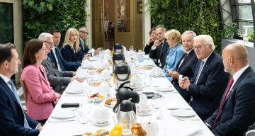 Spolkový prezident Frank-Walter Steinmeier se 26.08.2021 setkal v pražské Ville Richter s nejvyššími představiteli česko-německé podnikatelské komunity